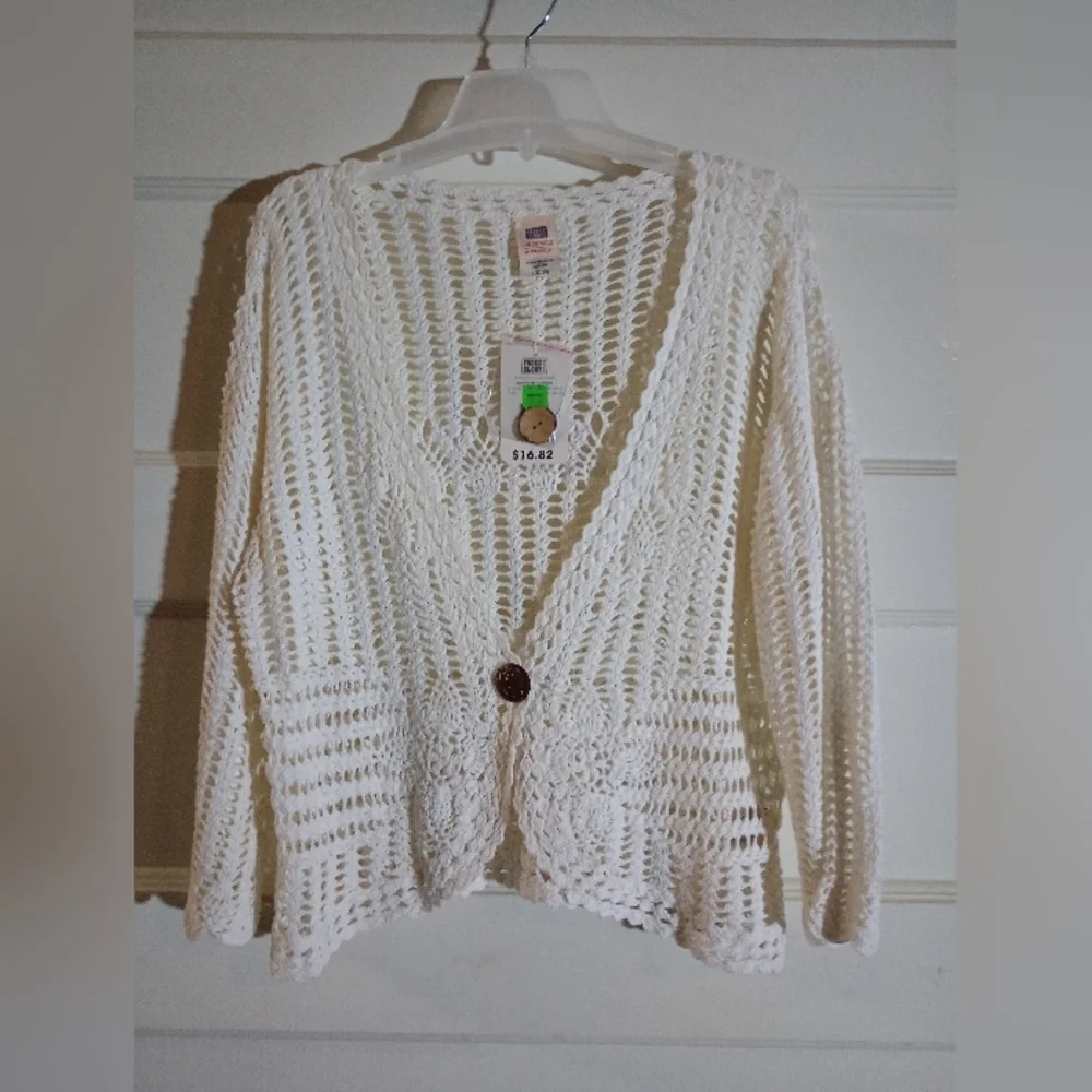 Faded Glory large white knitted sweater style jacket women's